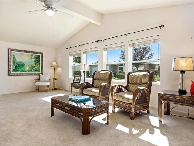 House for sale in Quail Run Mobile Home Park, Paso Robles