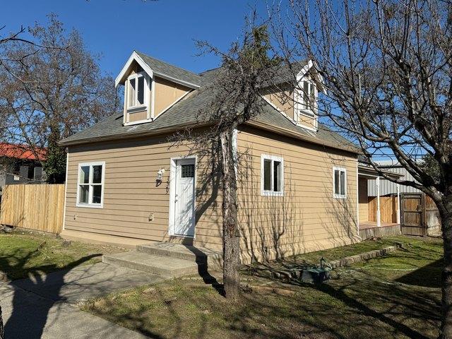 House for sale in Oregonia