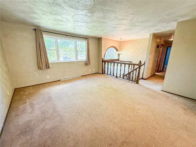 House for sale in Lyndora, Pennsylvania