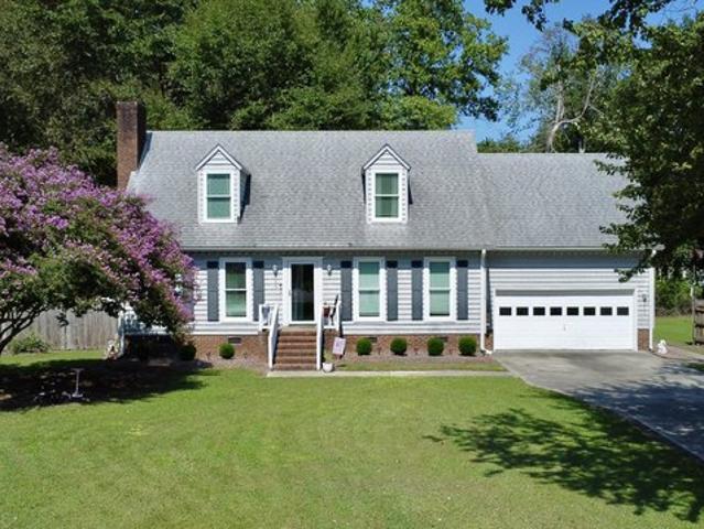 House for sale in Washington, North Carolina