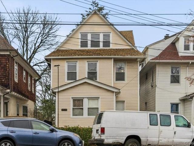 House for sale in Mount Vernon, New York