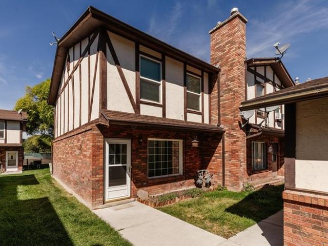 Townhouse for sale in Cache, Utah