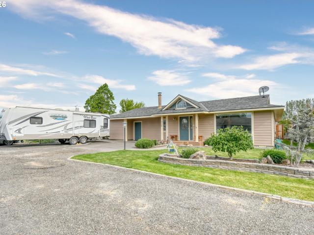 House for sale in Oregonia