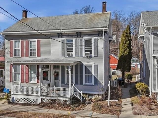 House for sale in Belvidere, New Jersey