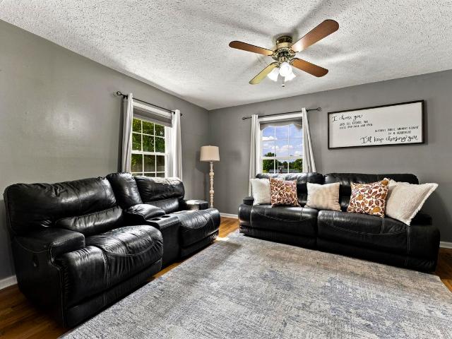 House for sale in Adolphus, Kentucky