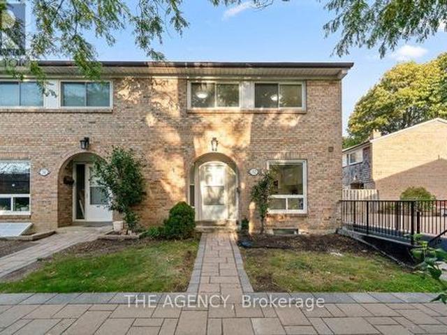 Townhouse for sale in Markham, Golden Horseshoe