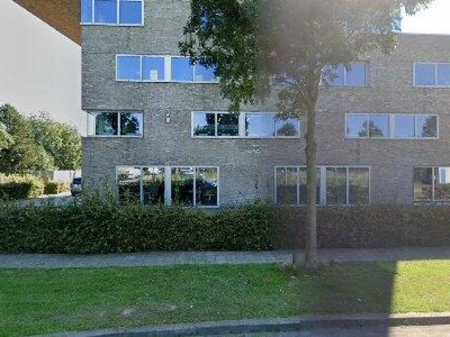 Bedrijfspand te huur in Lindenheuvel, Geleen