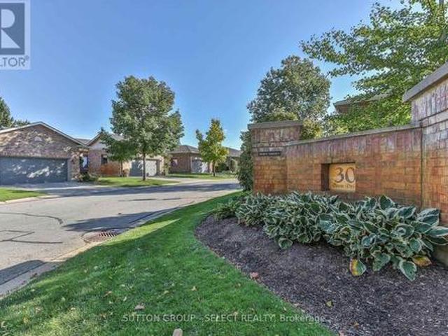 Townhouse for sale in London, Southwestern Ontario