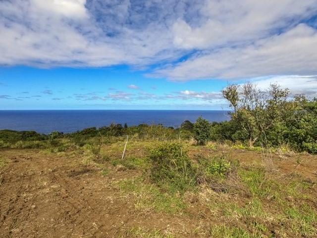 Land for sale in Nīnole, Hawaiʻi County
