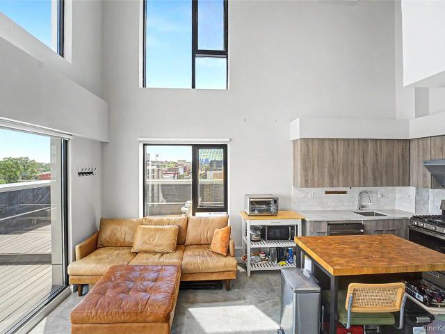 Condo for sale in Queens, Arverne