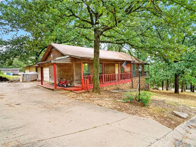 House for sale in Ark