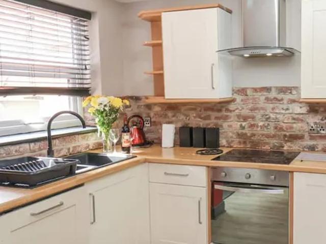 House for rent in Buckland End, West Midlands