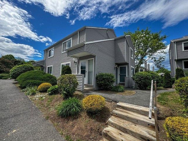 Condo for sale in Amherst, Massachusetts