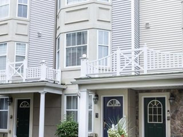 Condo for sale in Rockland, New York