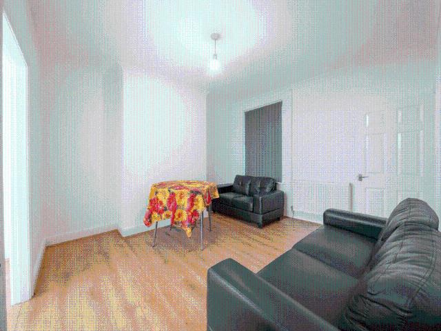 House for rent in Cabbage Hall, Calderstones