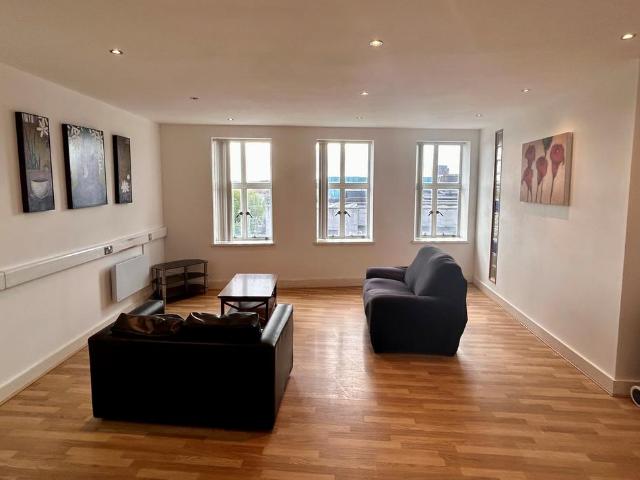 Apartment for rent in Mount Pleasant, Nangreaves