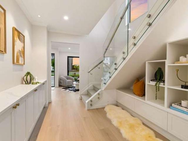 House for sale in Awhitu