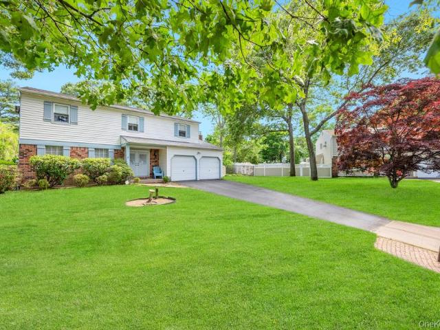 House for sale in Centereach, New York