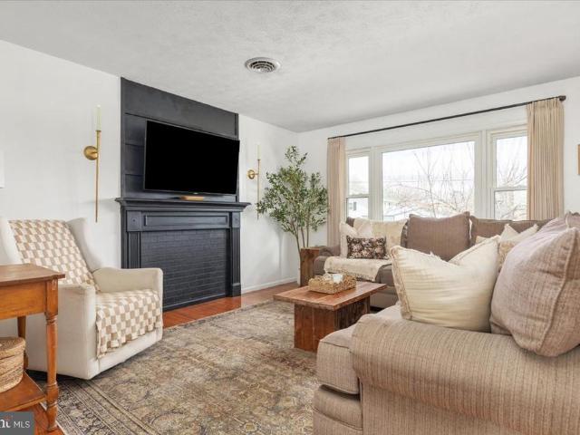 House for sale in Bunker Hill, West Virginia