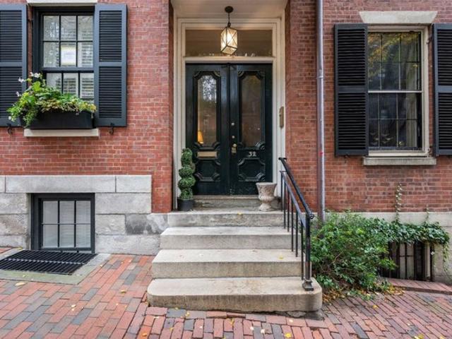 Condo for sale in Boston, Massachusetts