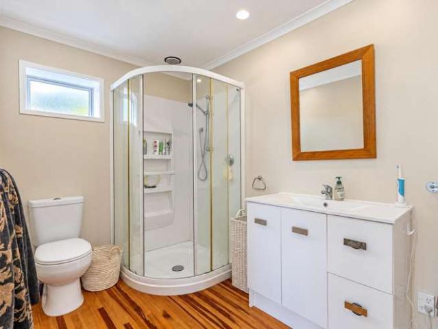 House for sale in Mellons Bay, Howick