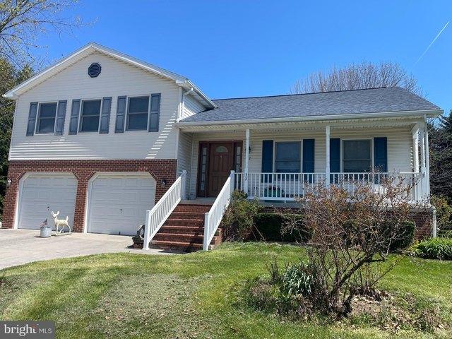 House for sale in New Oxford, Pennsylvania