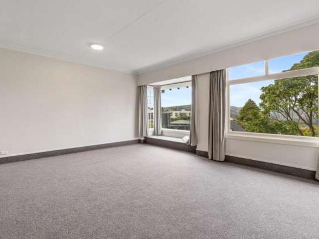 House for sale in Otakou