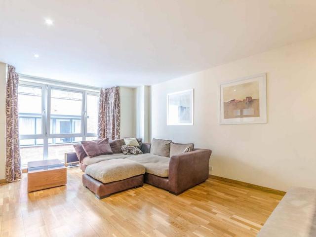 Apartment for rent in Blackfriars, Greater London