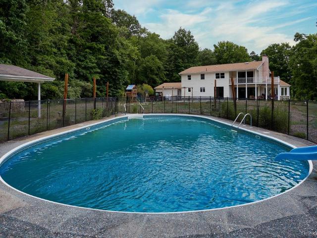 House for sale in Pleasant Valley, New York