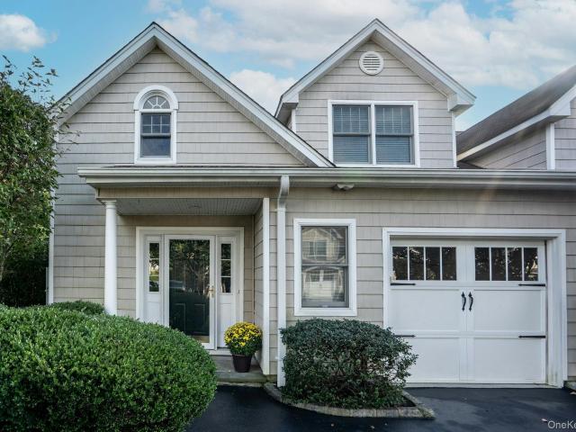 Condo for sale in Sayville, Town of Islip