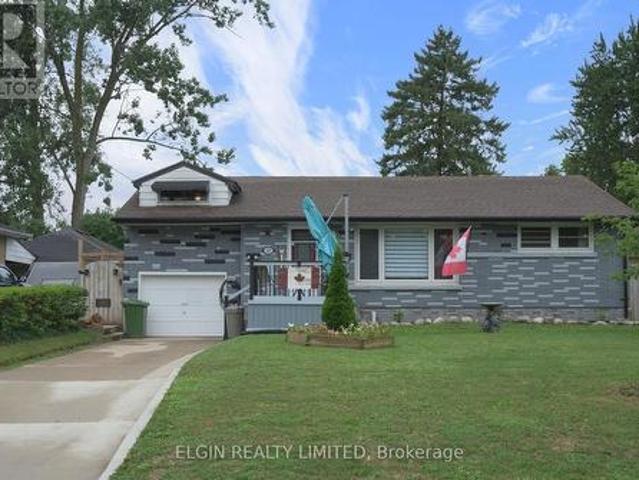 House for sale in St. Thomas, Ontario