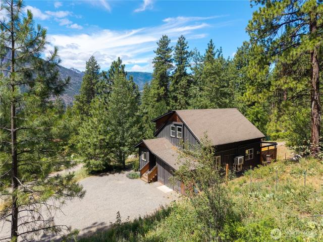 House for sale in Winthrop, Washington