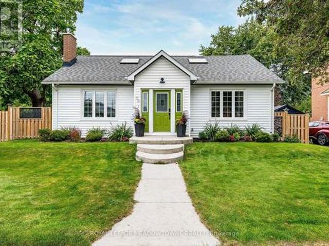 House for sale in Georgina, Ontario