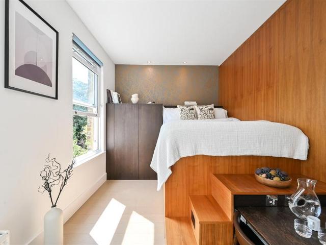 Apartment for rent in London Borough of Camden, Greater London