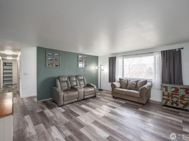 House for sale in Electric City, Washington
