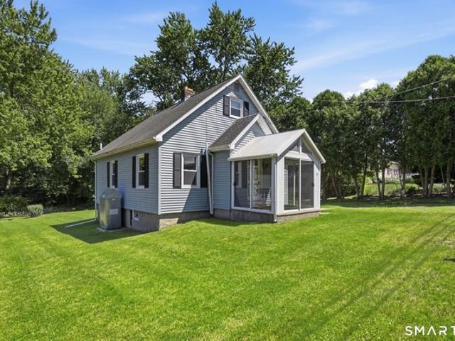 House for sale in Windsor Locks, Connecticut