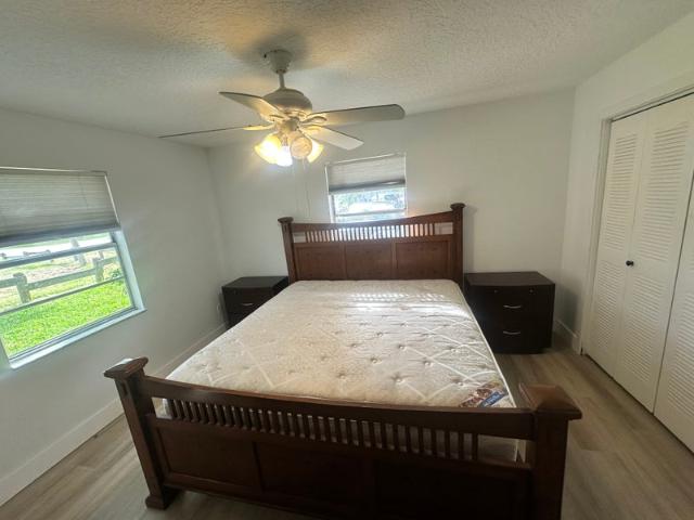 Room for rent in Port Salerno, Florida