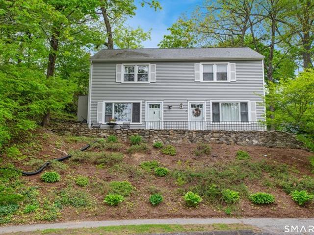 Condo for sale in New Canaan, Connecticut