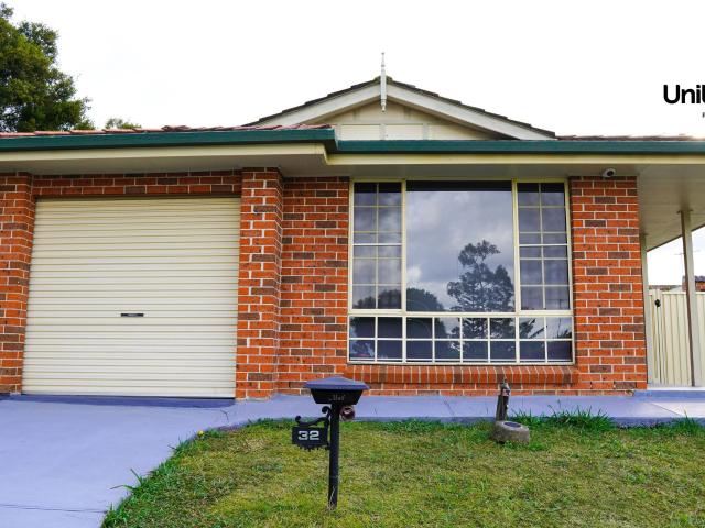 House for rent in Green Valley, Sydney