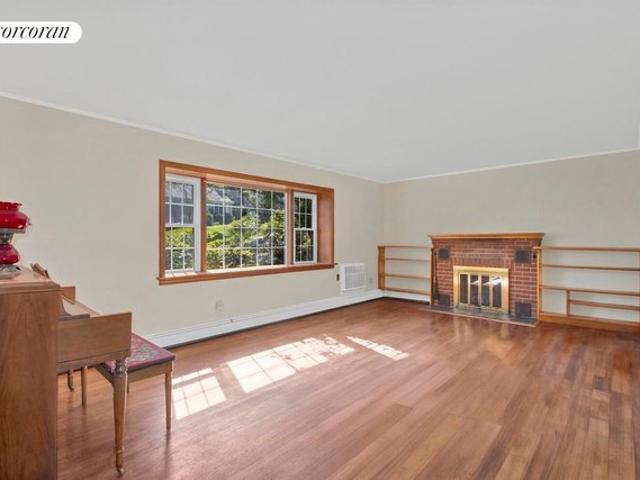House for sale in Centereach, New York