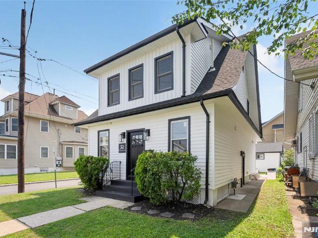 House for sale in Bloomfield, New Jersey