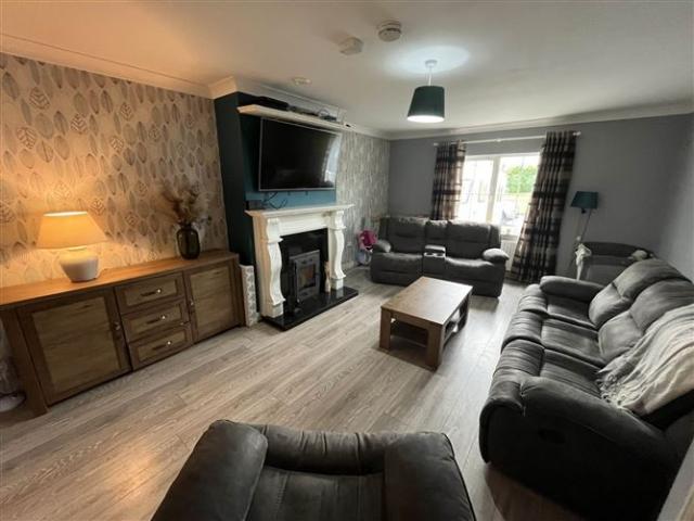 Semi Detached House for sale in Coolaney
