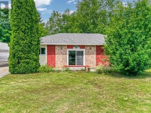 House for sale in Wanup, Ontario