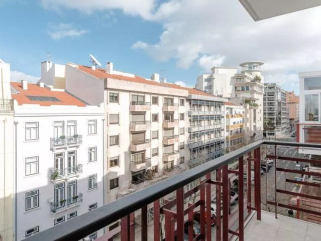 Apartamento alugar em Avenidas Novas, Lisboa