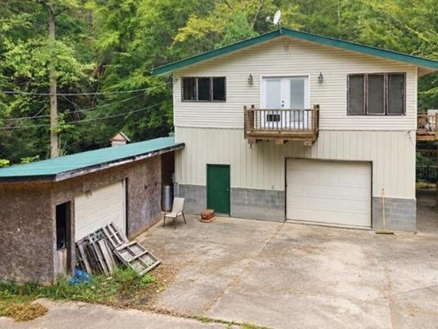 House for sale in Hazard, Perry County