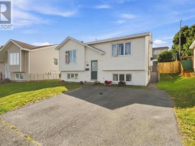 House for sale in Foxtrap, Newfoundland And Labrador