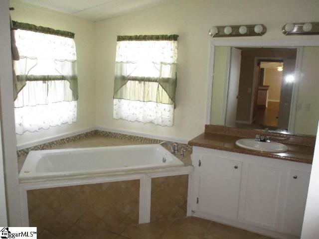 House for sale in Cross Hill, South Carolina