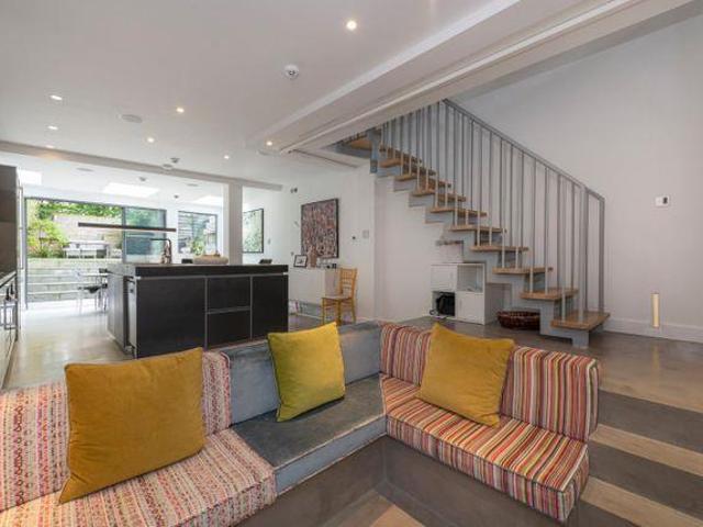 House for rent in City of Westminster, Greater London