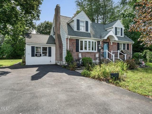 House for sale in Westmere, Town of Guilderland