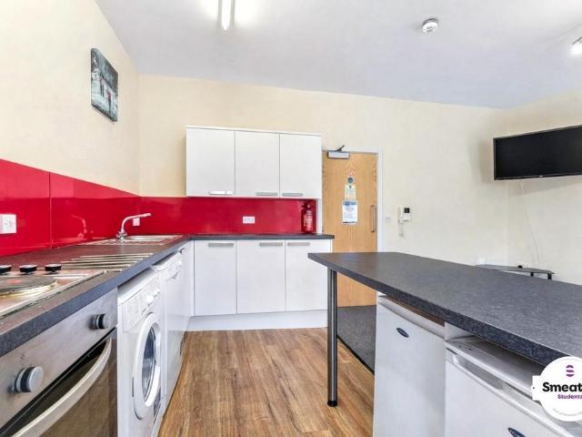 Apartment for rent in Pennycomequick, Mount Wise